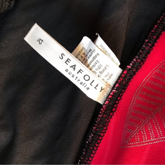 Seafolly Bikini two piece set Australian Swimwear size 12/14 black red floral - Picture 7 of 7